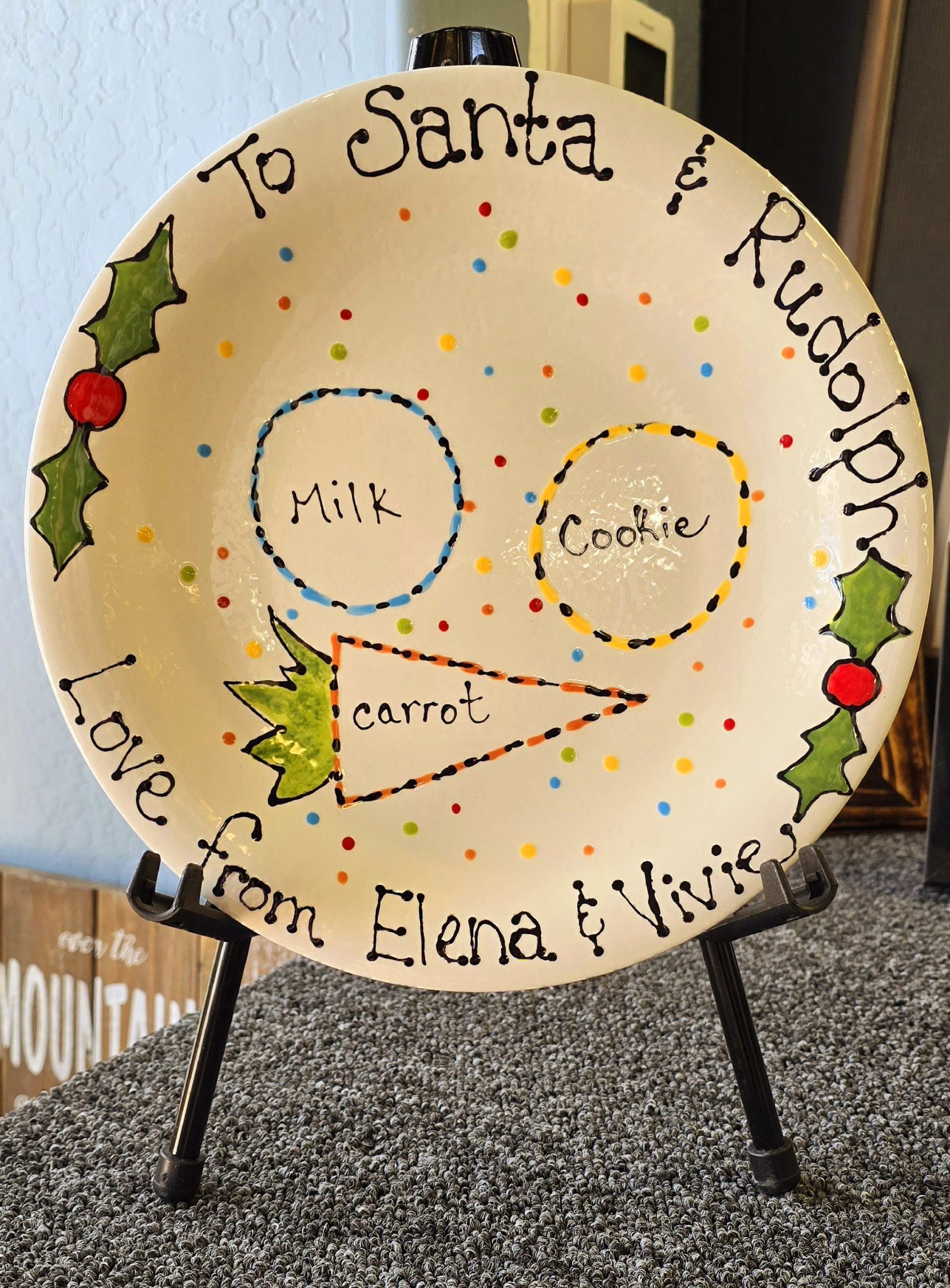 Glaze and Sip Class “Milk & Cookies Plate” Nov. 16th Kittle’s Fine